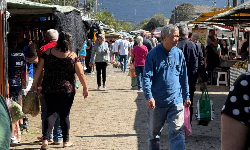 Peruíbe recebe renovação de licenças das feiras livres até 31 de agosto